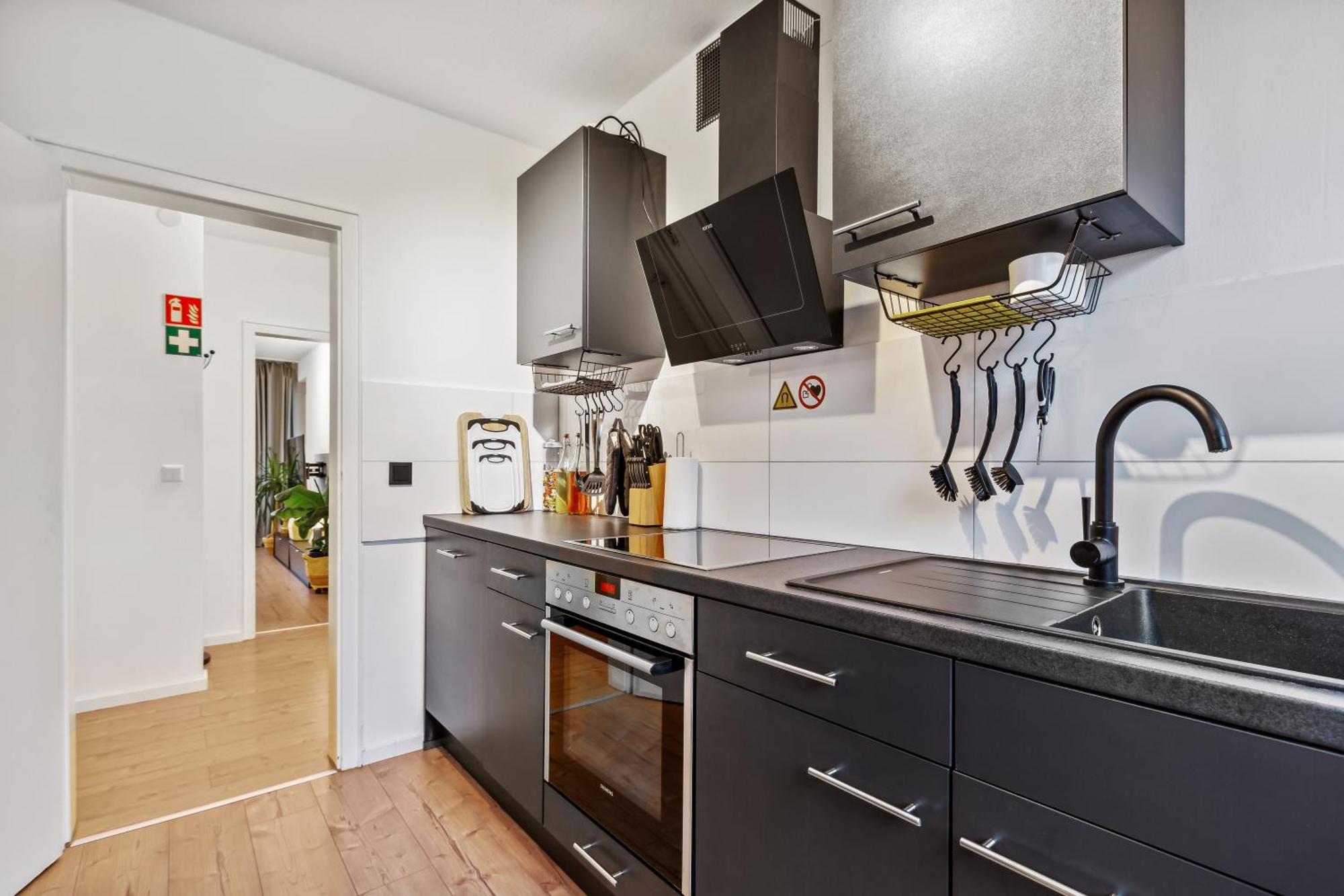 3 Zimmer, 68Qm, Parkplatz, Messe Dus, Logport, Duisport Duisburg Bagian luar foto